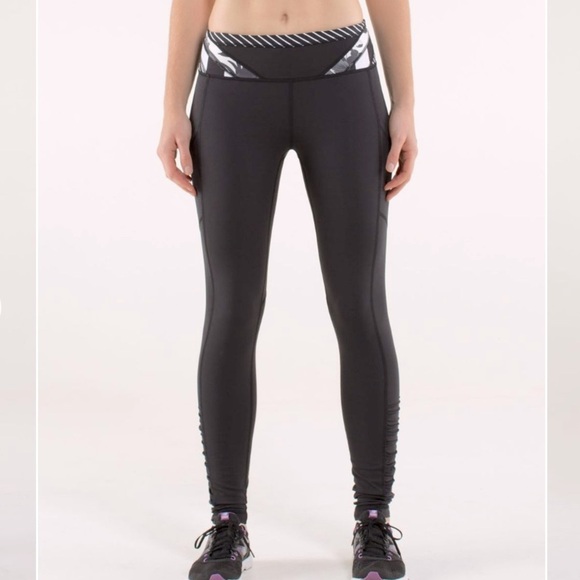 Lululemon Speed Tight Interlock Leggings in Black/Quilt Winter Size 4 - Picture 2 of 11